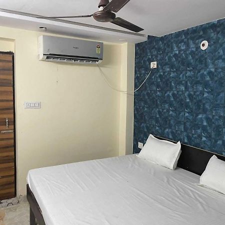 Hotel O Devansh Inn نيودلهي المظهر الخارجي الصورة