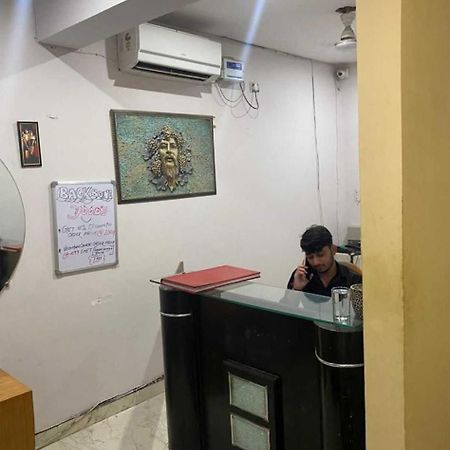 Hotel O Devansh Inn نيودلهي المظهر الخارجي الصورة