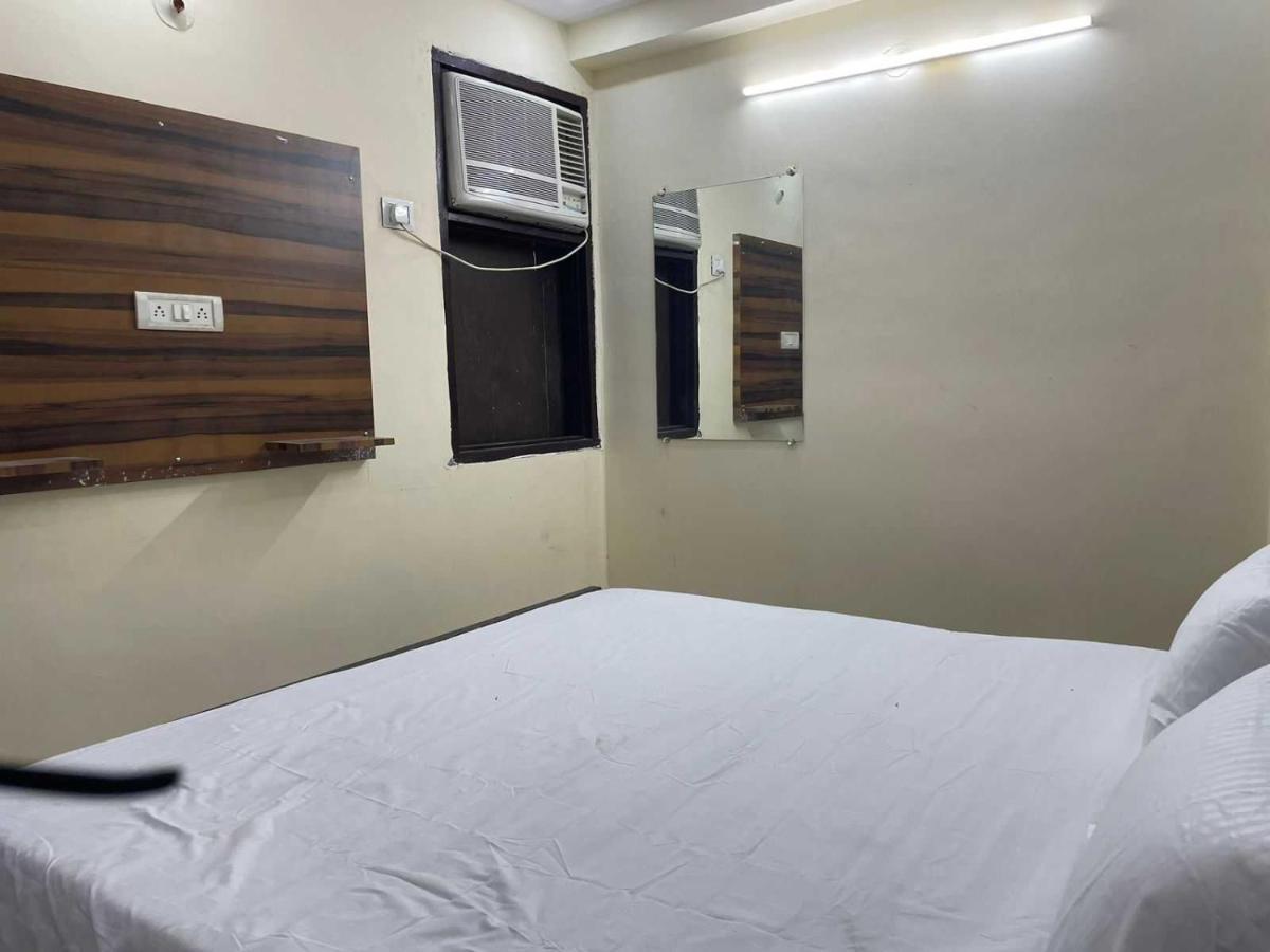 Hotel O Devansh Inn نيودلهي المظهر الخارجي الصورة