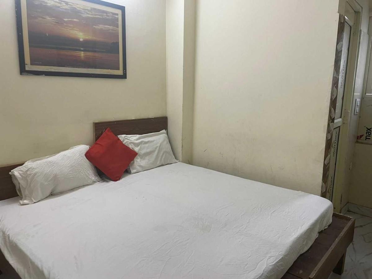 Hotel O Devansh Inn نيودلهي المظهر الخارجي الصورة